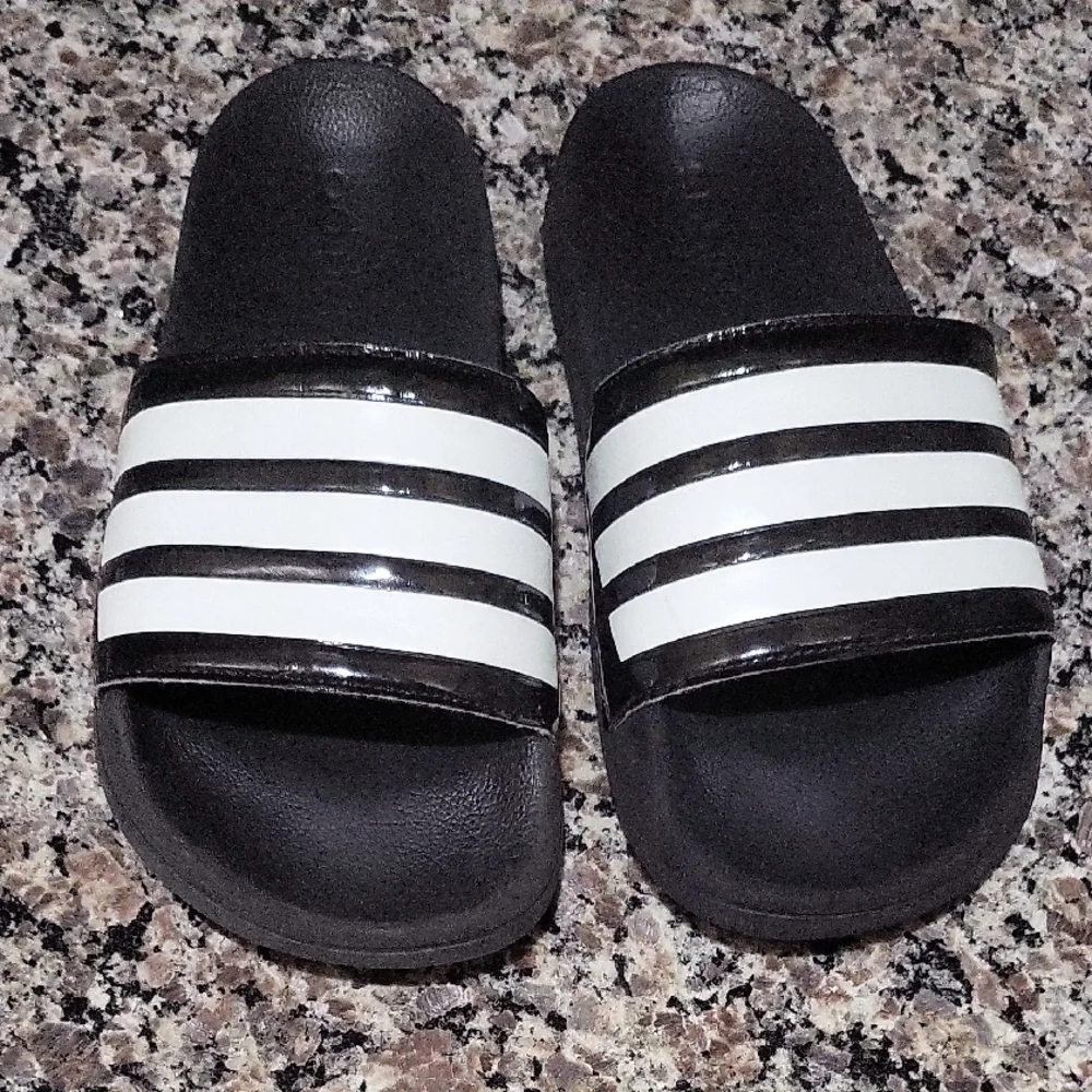 Adidas Black and White Striped Slides
